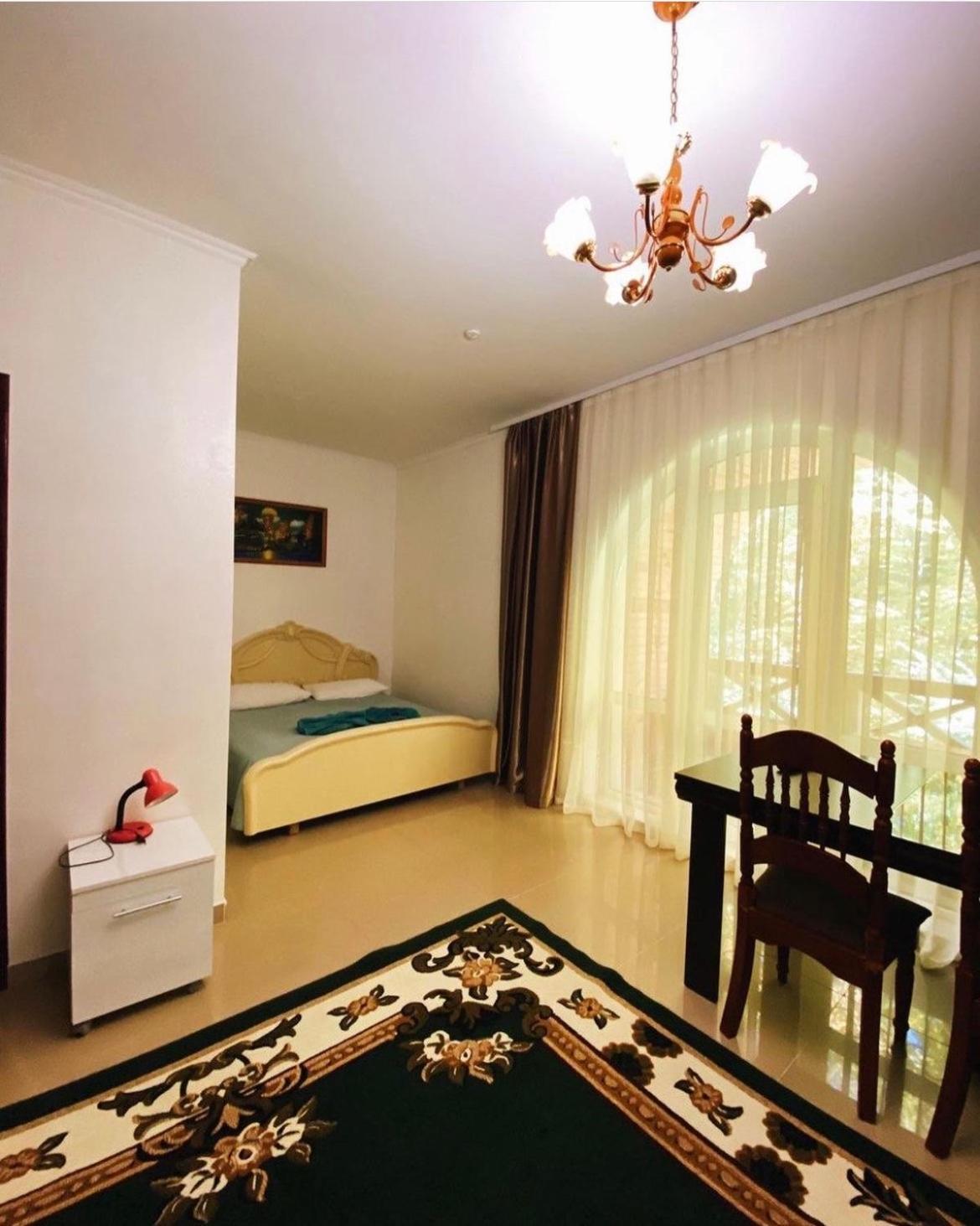 Hotel Perlyna Podillyа Sataniv Esterno foto