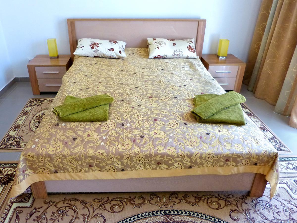 Hotel Perlyna Podillyа Sataniv Esterno foto