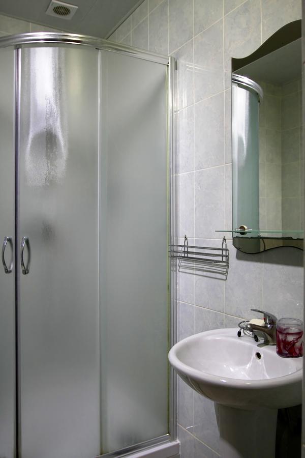 Hotel Perlyna Podillyа Sataniv Esterno foto