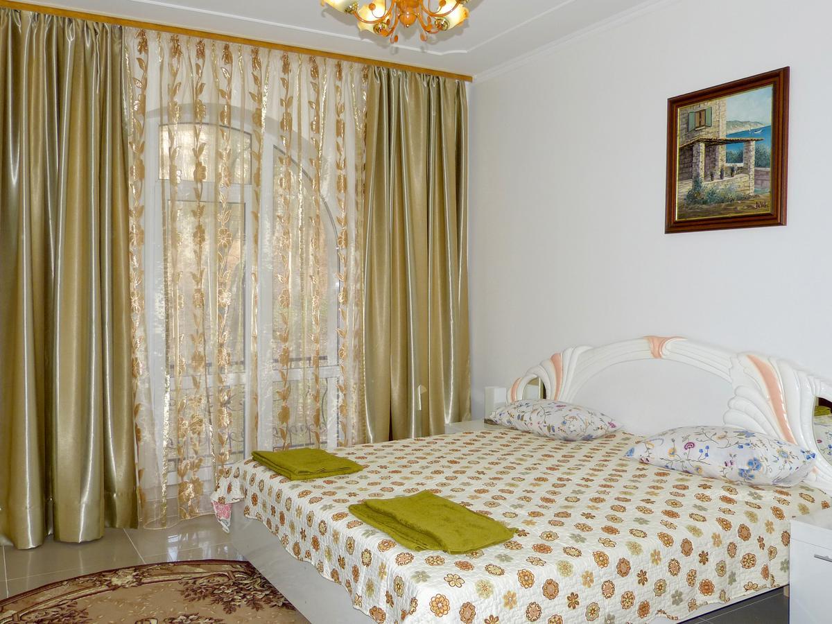 Hotel Perlyna Podillyа Sataniv Esterno foto